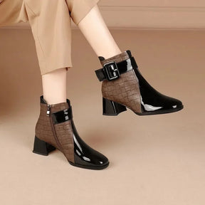 bota feminina, botas femininas, bota cano curto, bota chelsea, bota feminina cano curto, bota preta, arezzo botas, bota chelsea feminina, bota cano curto feminina, bota arezzo, bota preta feminina, bota cano medio, bota couro feminina, bota cano curto salto grosso, bota marrom feminina, bota cano curto salto grosso, bota salto grosso, bota preta salto grosso, bota feminina cano curto salto grosso, bota salto quadrado, bota preta salto quadrado, bota salto quadrado cano curto